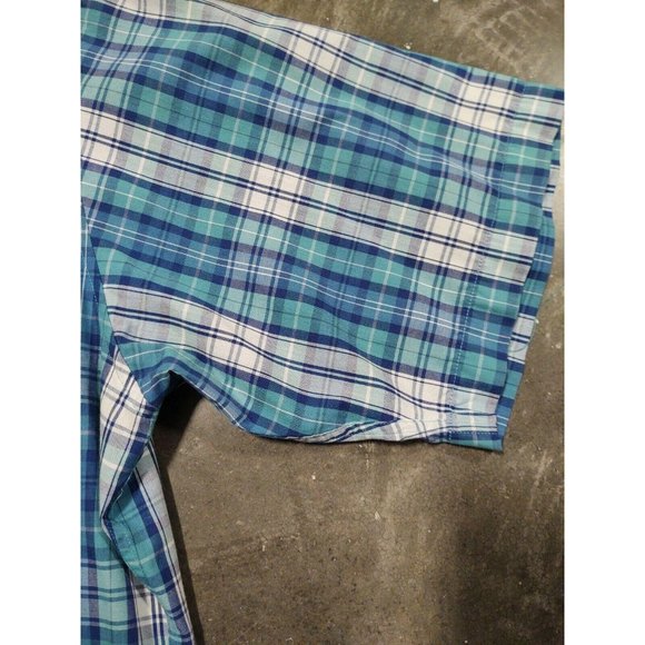 Cambridge Classics Dress Shirt Men’s Size M Plaid - Picture 2 of 5